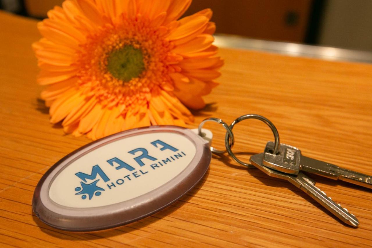 Hotel Mara Ріміні Екстер'єр фото